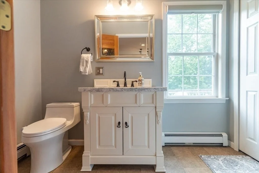 Photo of 82 Hammersmith Dr.