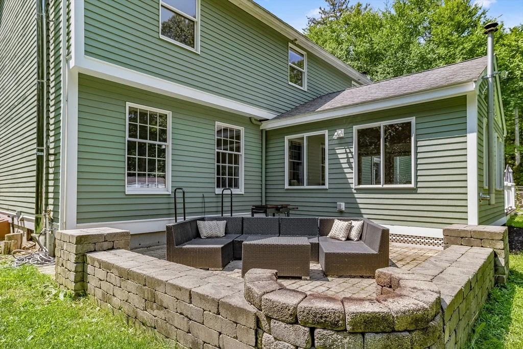 Photo of 43 Groton Road