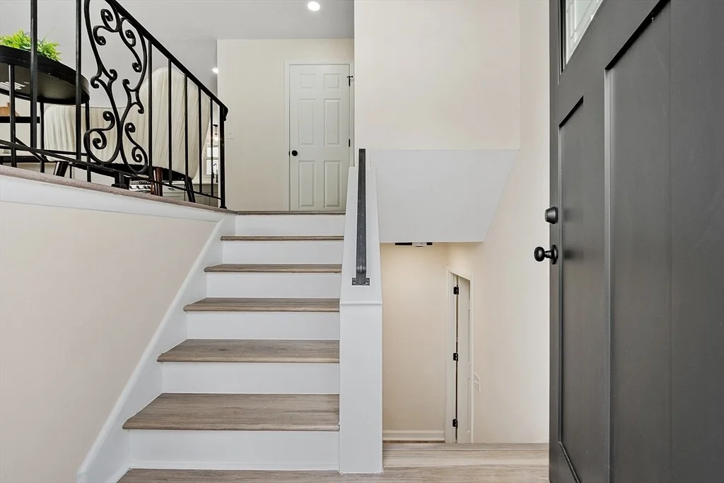 Photo of 3 Fordham Dr