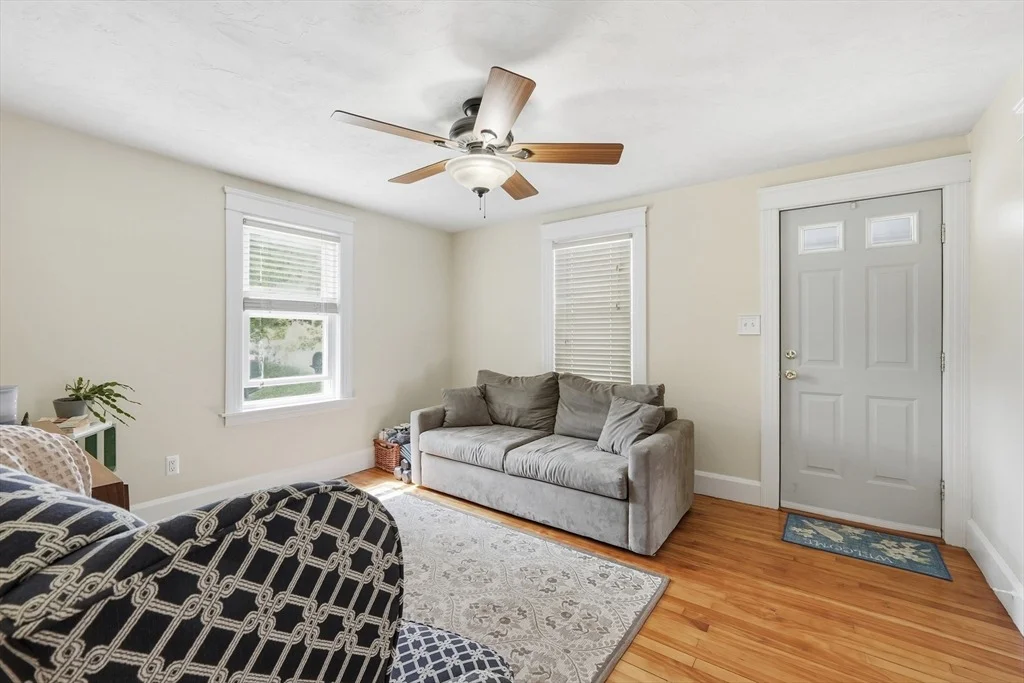 Photo of 161 Boyd St