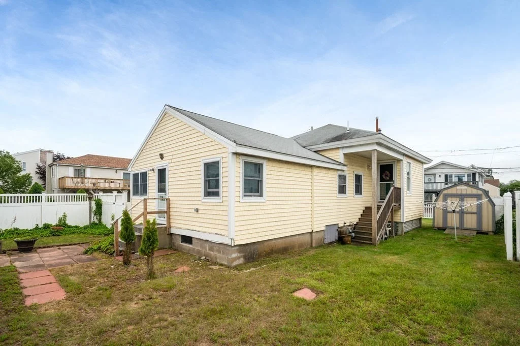 Photo of 1 Carter Avenue