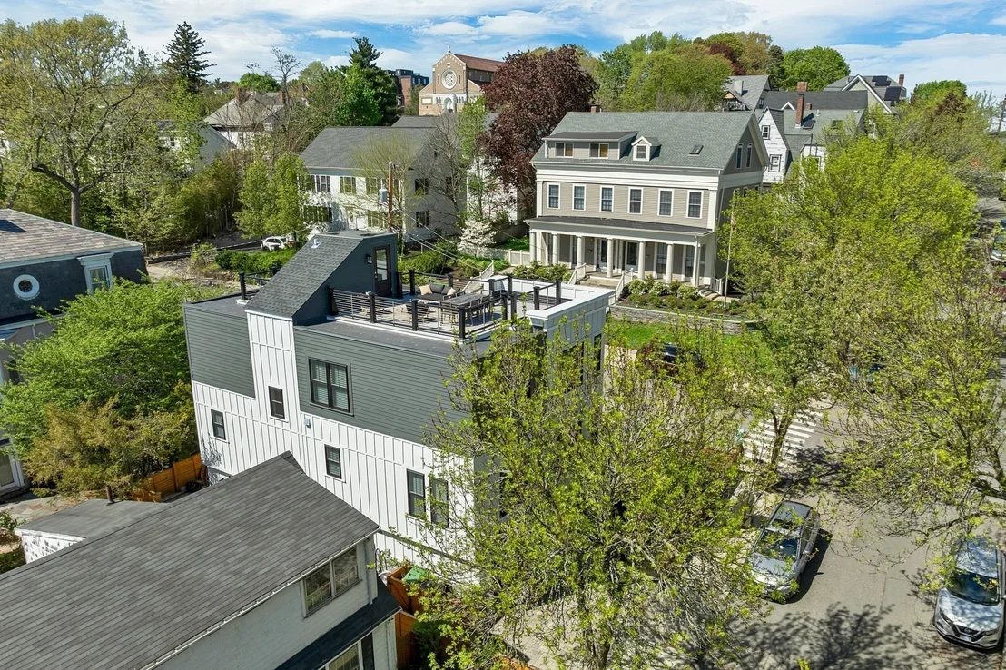 Photo of 22 Harvard St