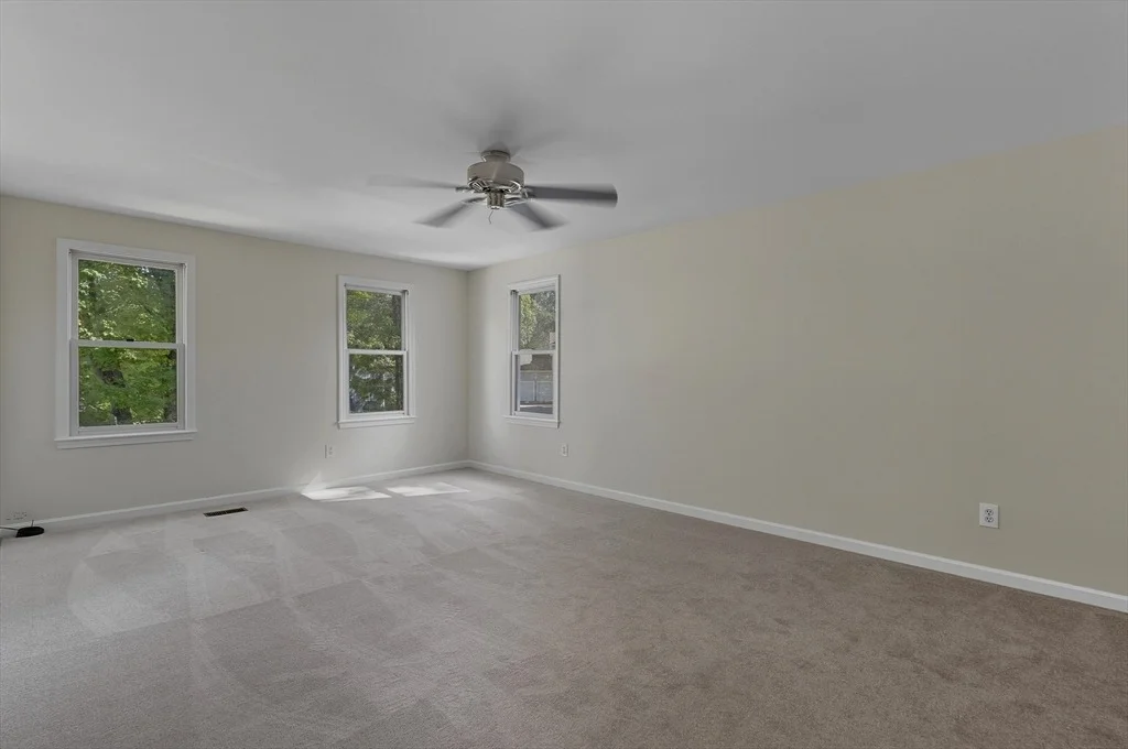 Photo of 114 Lodi Rd