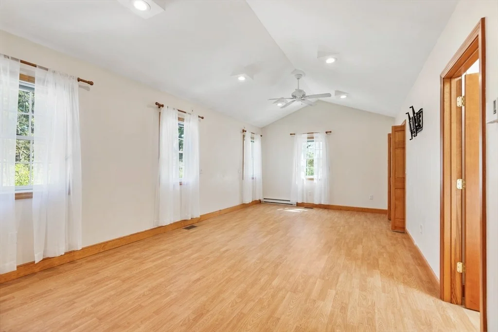 Photo of 186 Ridge Street