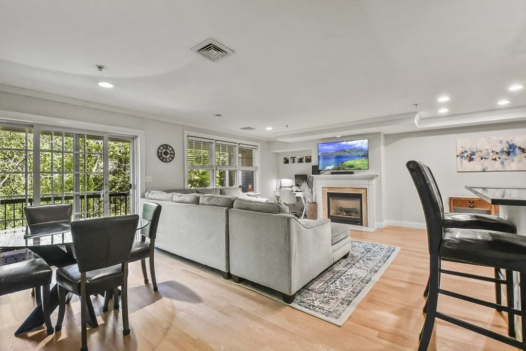 Photo of Unit C at 29 Maple Street