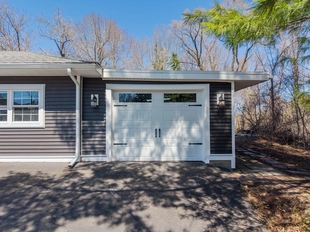 Photo of 48 Bradford Rd