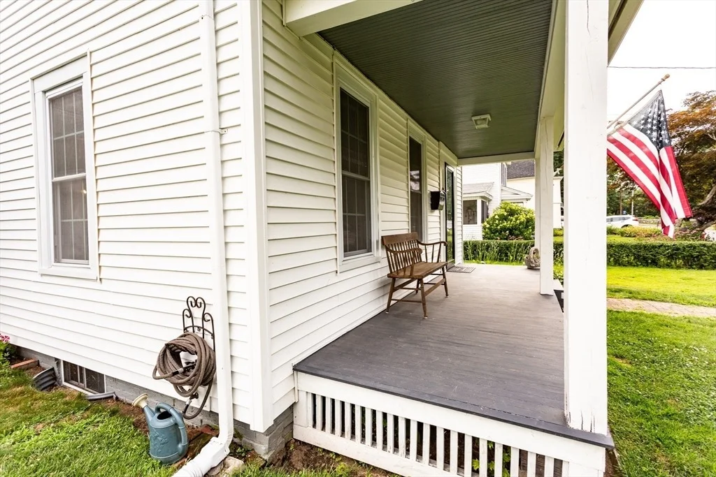 Photo of 106 Pleasant St