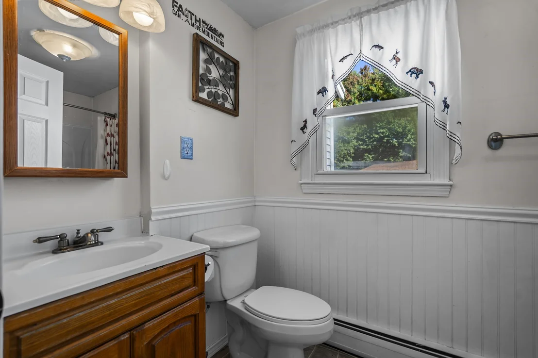 Photo of 105 Freda Ln