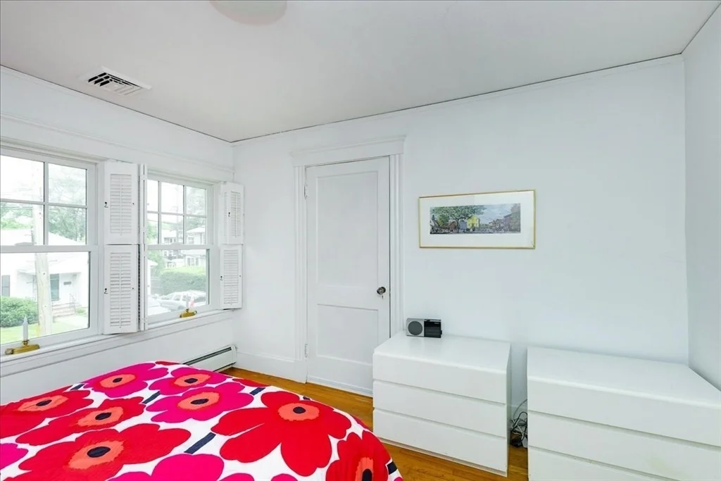 Photo of 22 Oak St