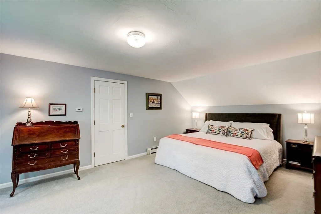 Photo of 70 Willard Road