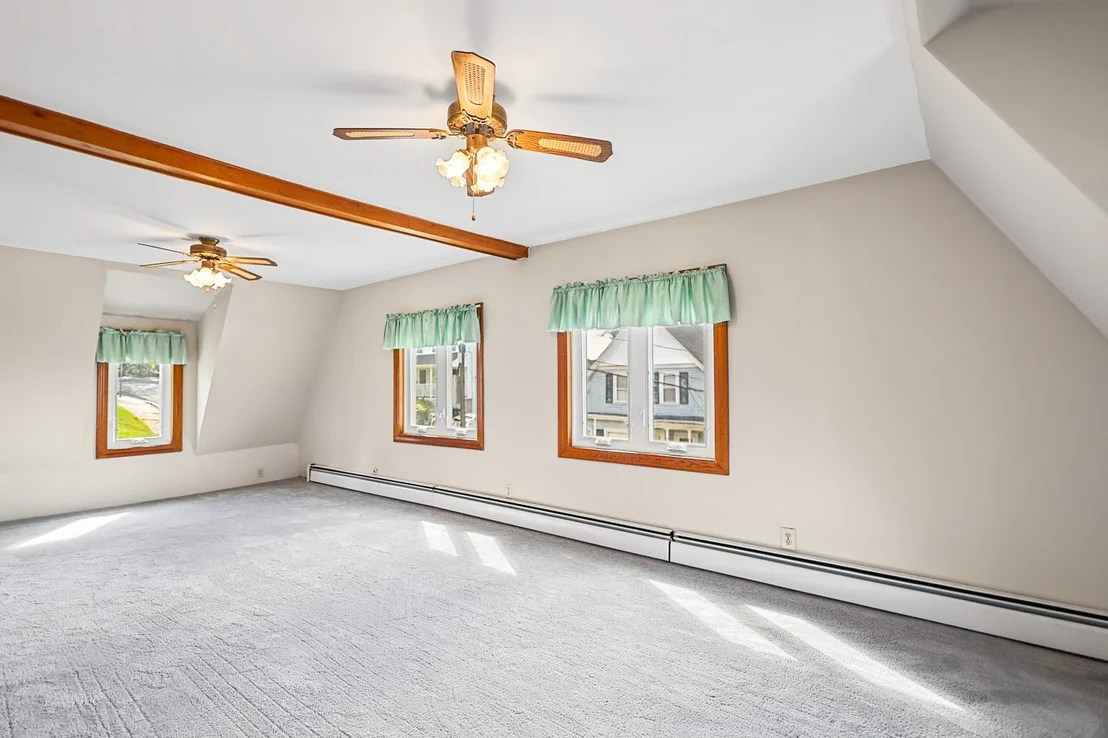 Photo of 9 Columbus Ave