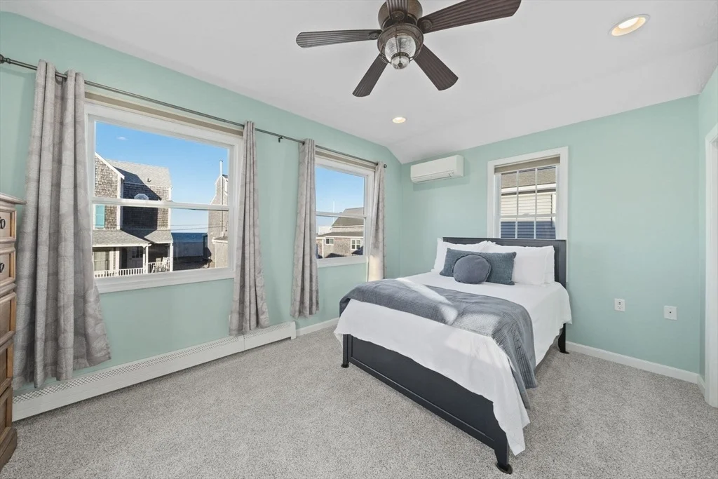 Photo of 256 Ocean Stree