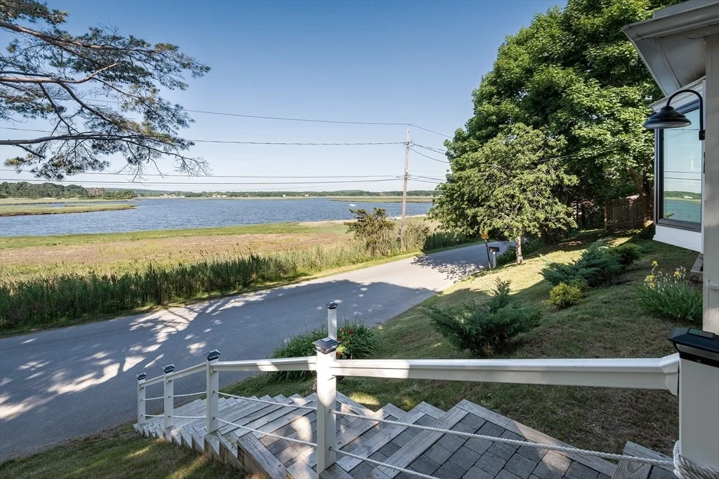 Photo of 5 Eagle Hill Rd