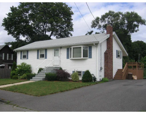 Photo of 3 Puritan Rd