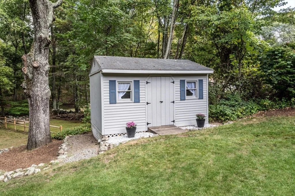 Photo of 75 Jordan Road