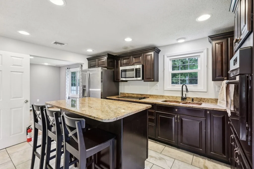 Photo of 180 John Scott Blvd