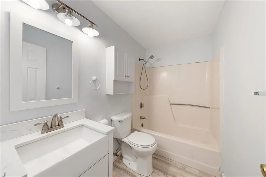 Photo of Unit 29 at 4 Bridgeview Circle