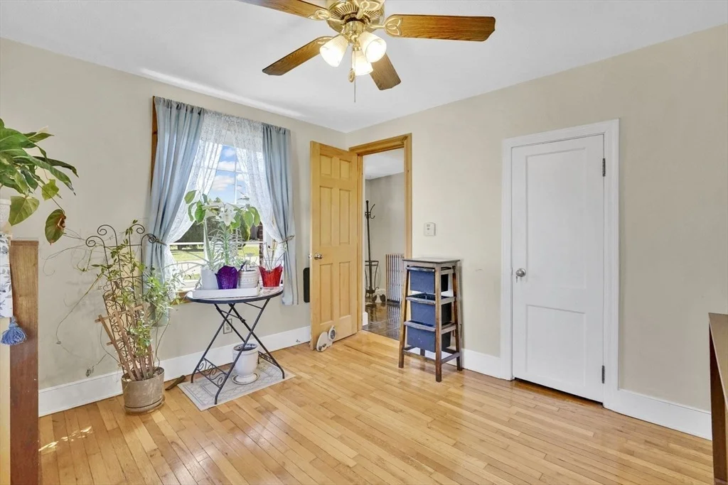 Photo of 101 Ray St