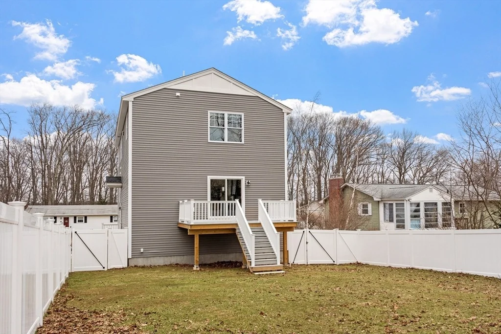 Photo of 23 Leslie Rd