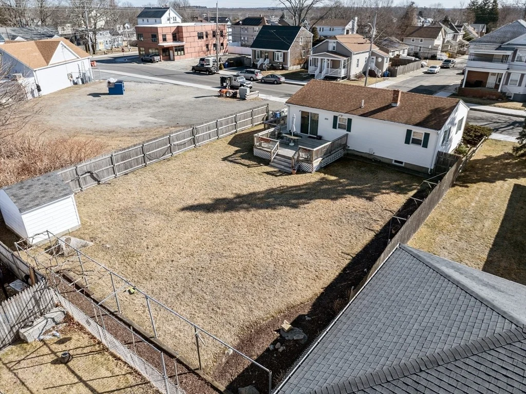 Photo of 820 Oak Grove Ave