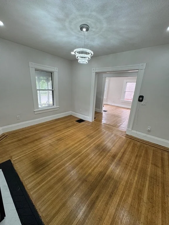 Photo of 86 Amherst St