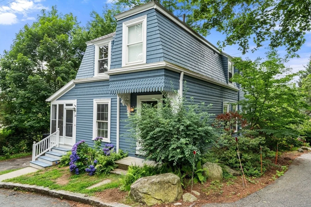 Photo of 26 Centre Ave
