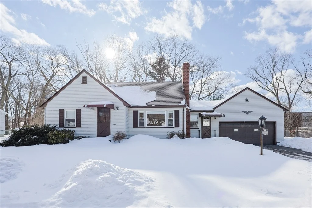 Photo of 70 Oak St.