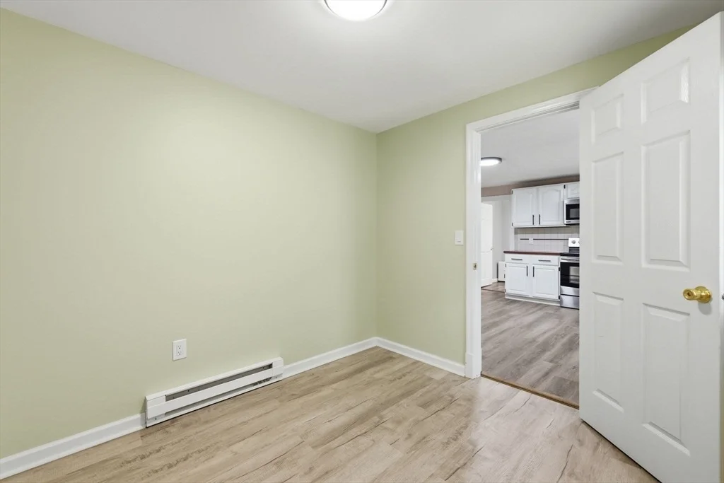 Photo of 18 Fuller Ave