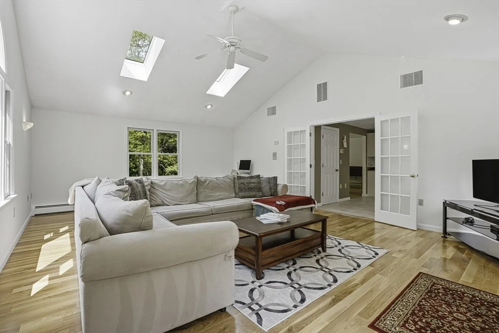 Photo of 28 Wood Dr