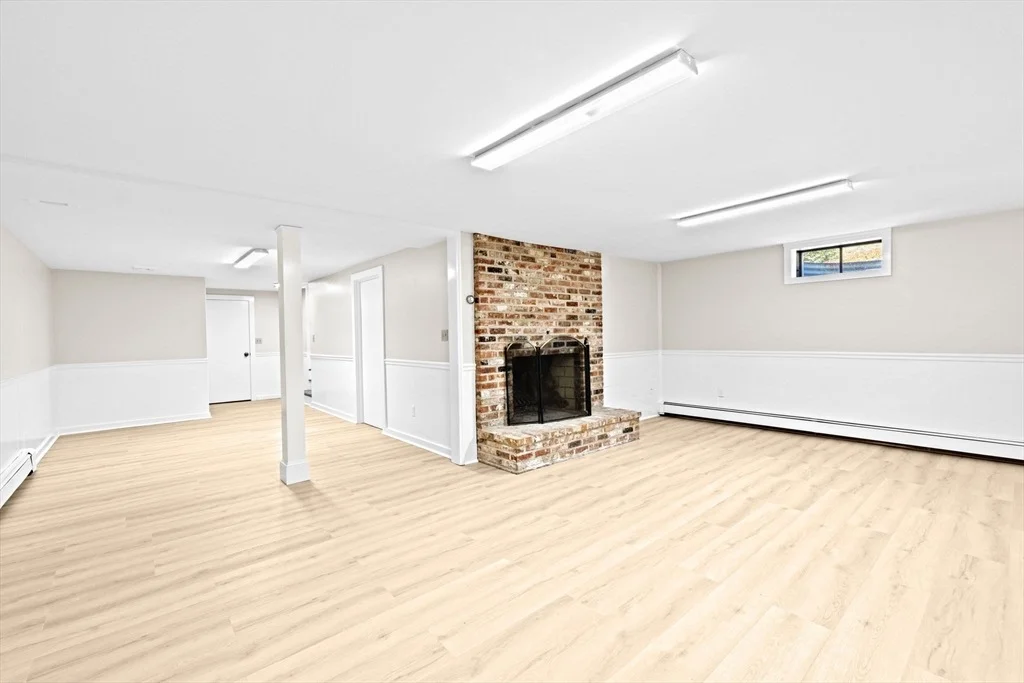 Photo of 2 Windward Lane