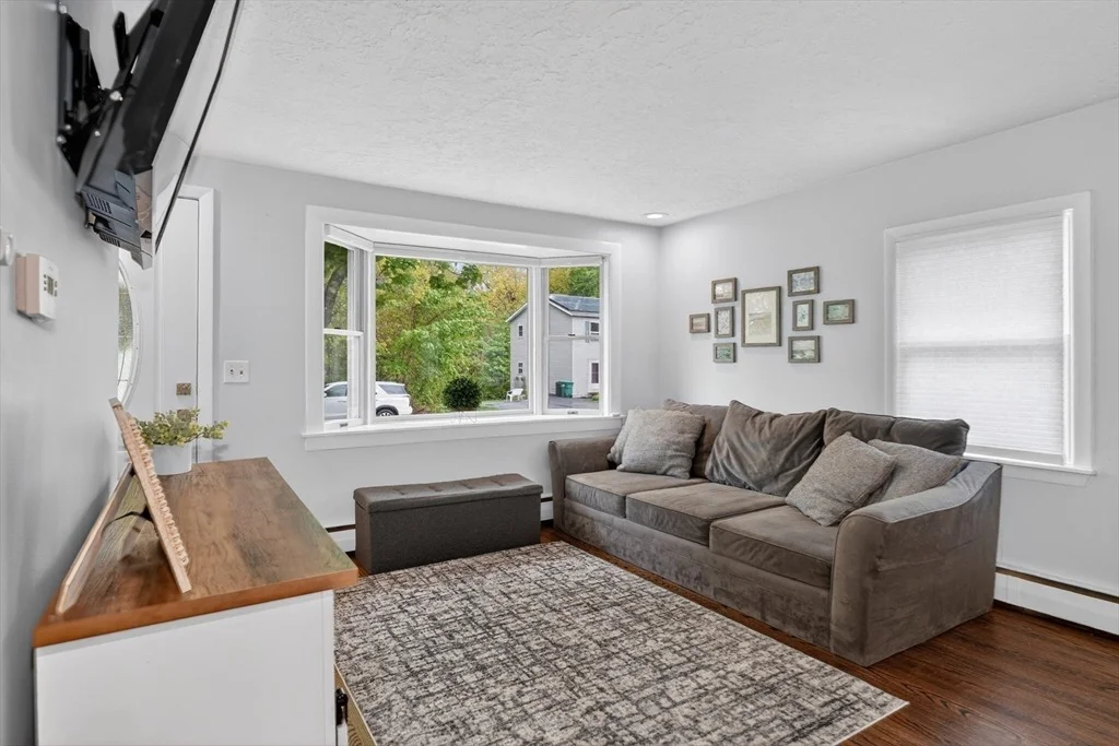 Photo of 31 Mount View Dr.