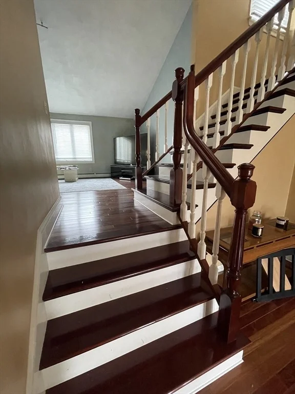 Photo of 243 Weatherbee Dr