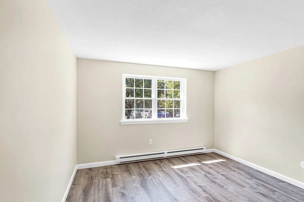 Photo of Unit D at 33 Maple Crest Cir