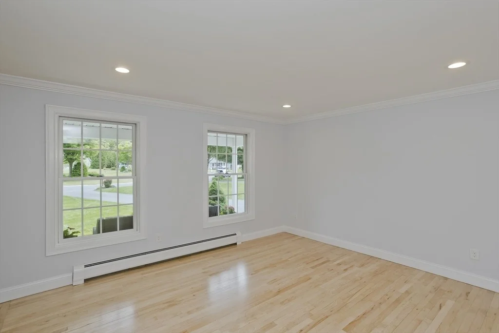 Photo of 47 Avis Circle