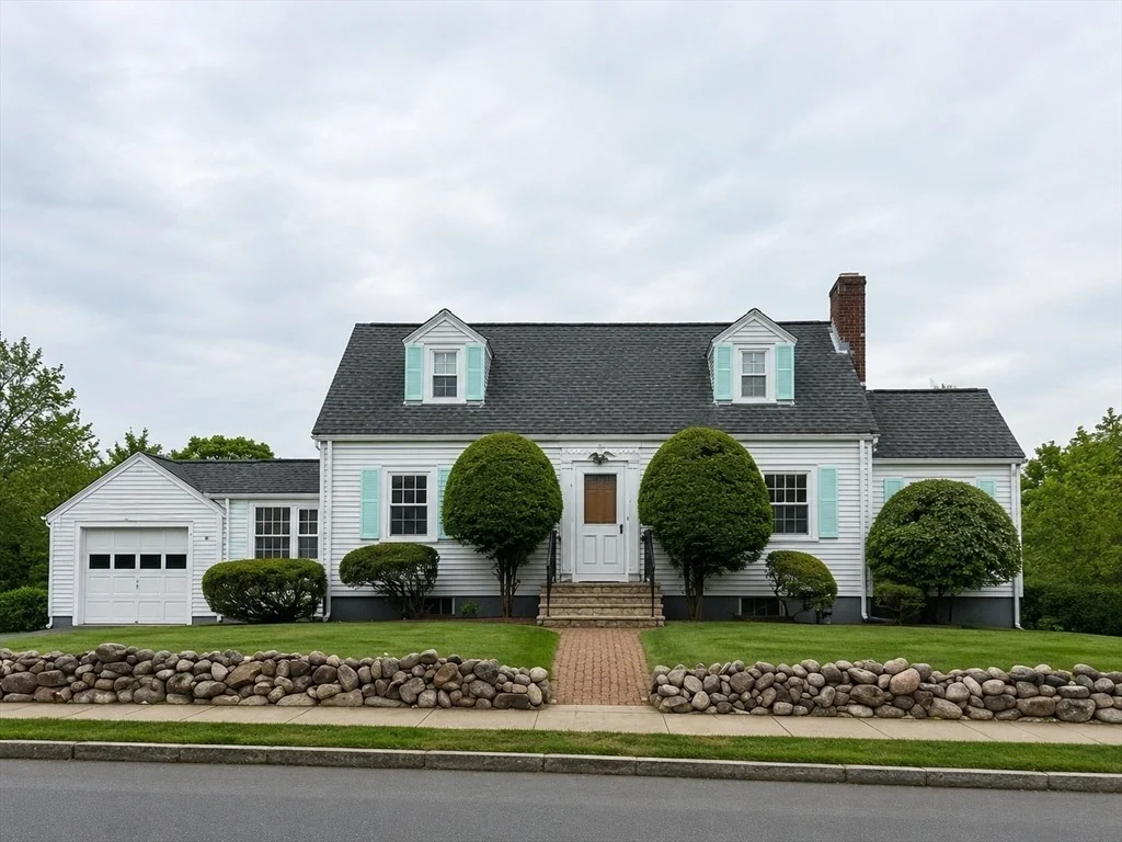 Photo of 63 Oak St