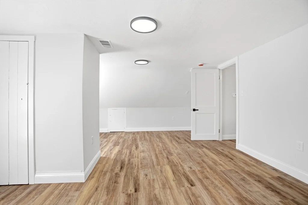 Photo of 304 High St
