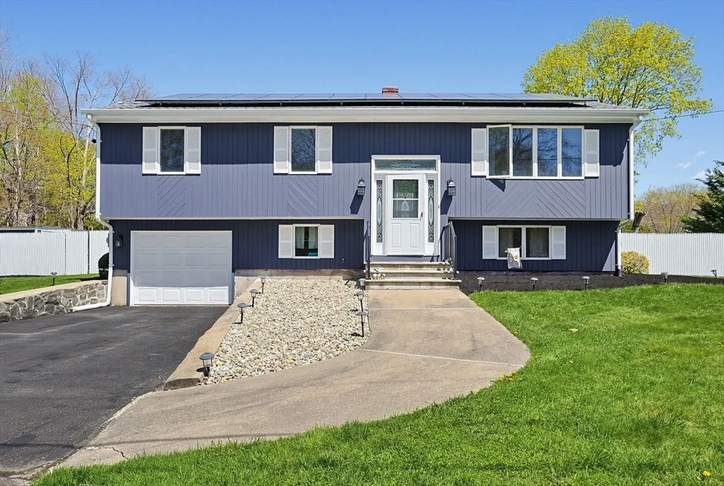 Photo of 132 Jean Dr