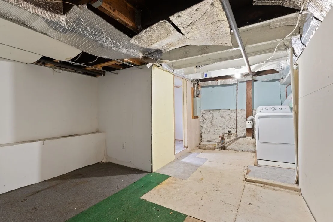 Photo of 75 Sterling Ave