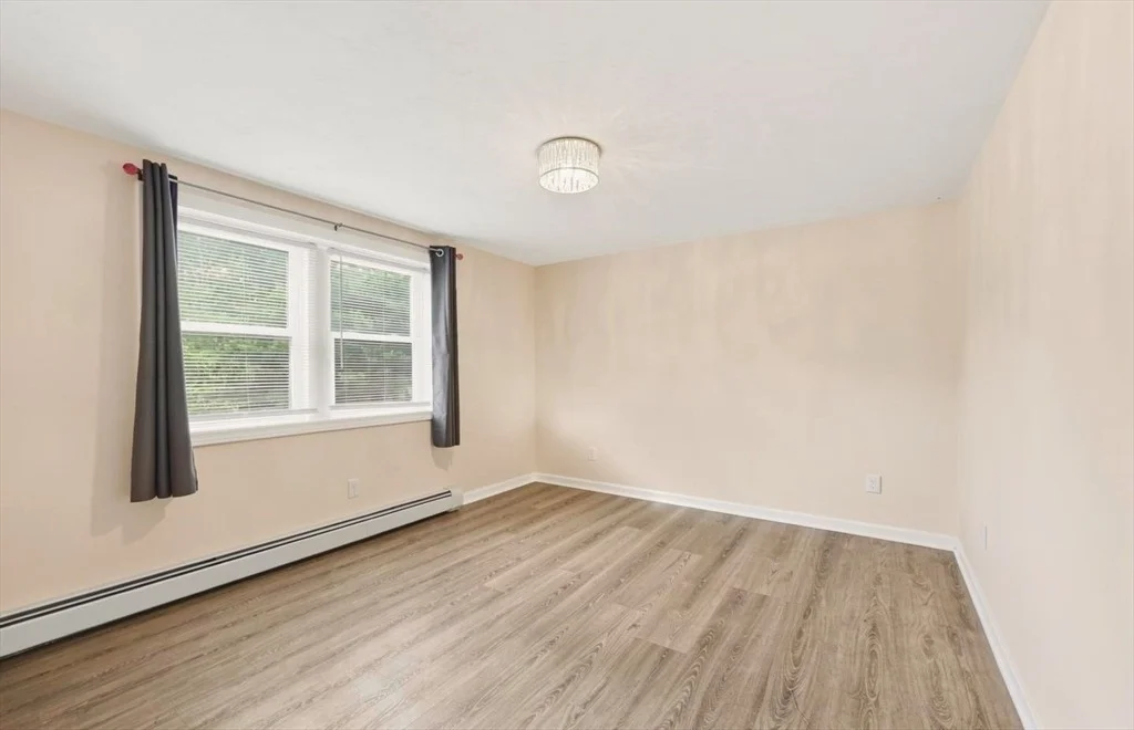 Photo of 11 James Rd
