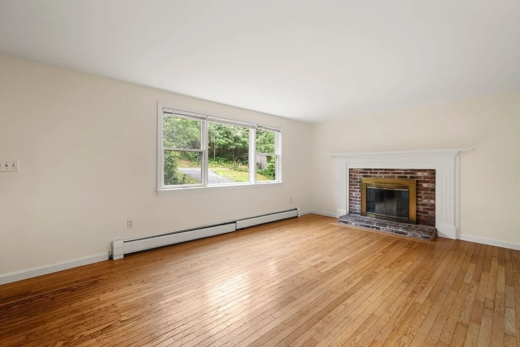 Photo of 311 Cotuit Rd