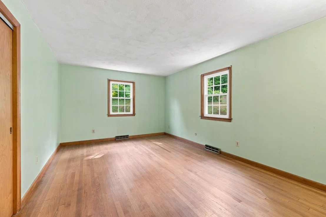 Photo of 200 Hockanum Rd
