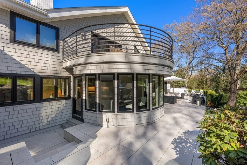 Photo of 44 Meadowbrook Road
