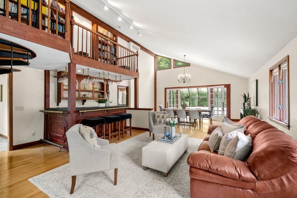 Photo of 29 Pine Ridge Rd
