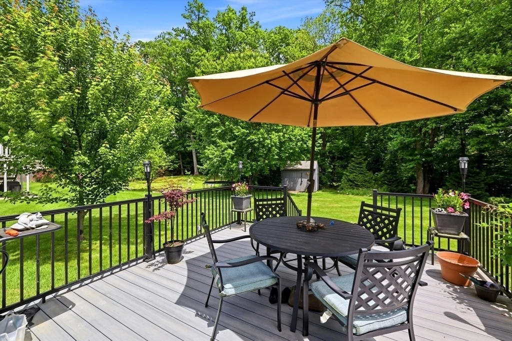 Photo of 108 Oak Knolls Circle