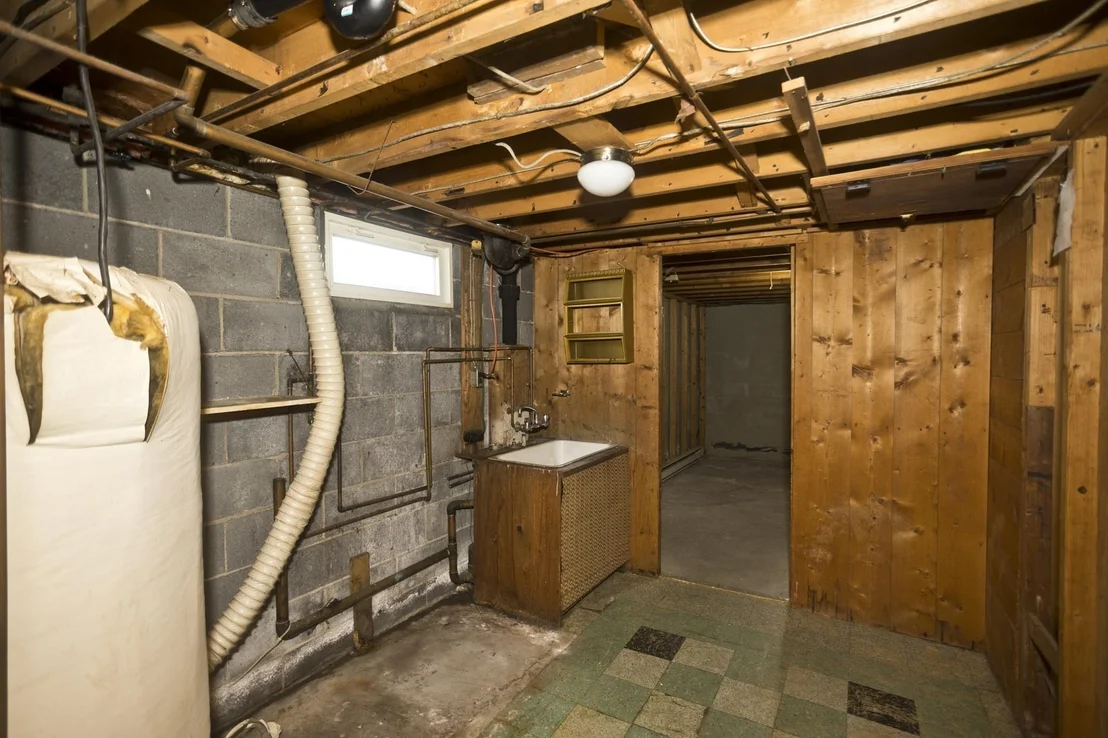 Photo of 956 Granby Rd