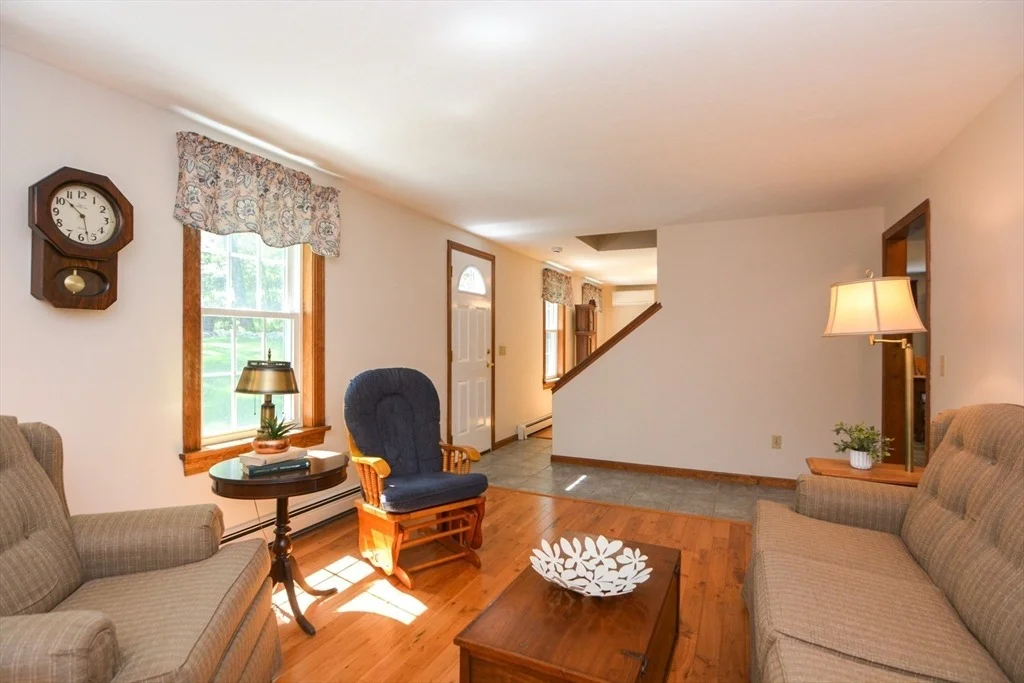 Photo of 33 Rockmeadow Rd Ext