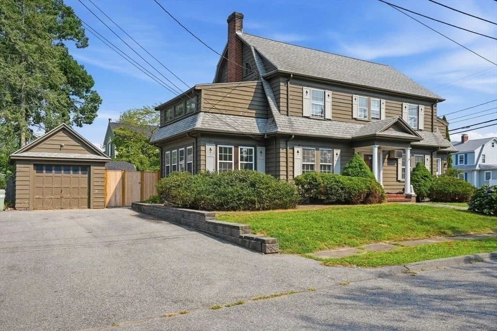 Photo of 7 Fales Rd