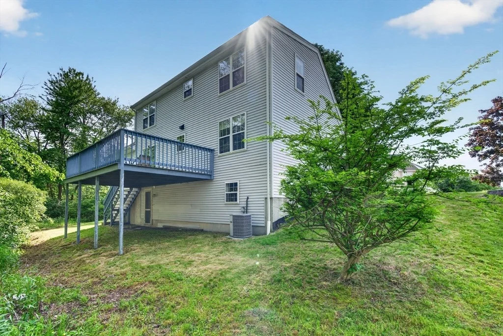 Photo of 30 Bucklin Rd