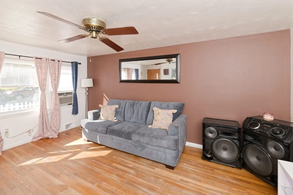 Photo of 121 Pilgrim Ave