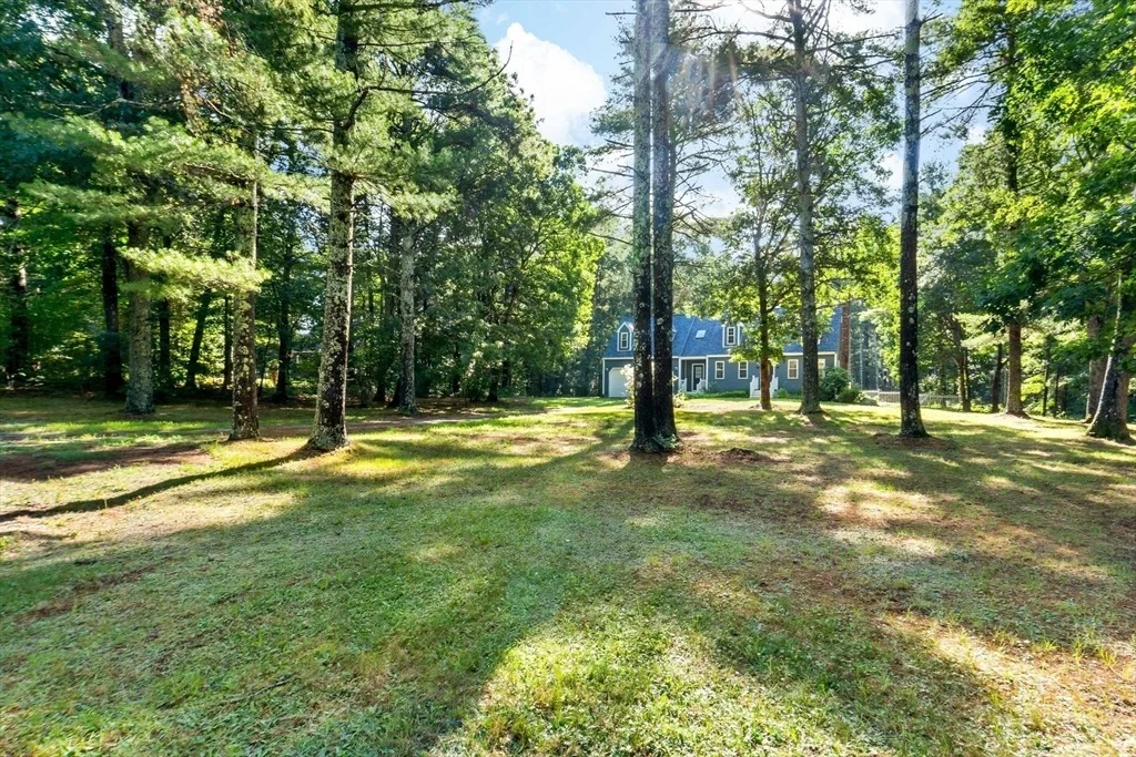 Photo of 25 Thomas Blanchard Dr